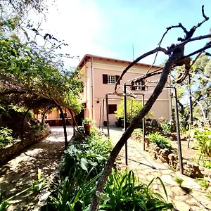  Ferienhaus Aragoniteazzurra Casa